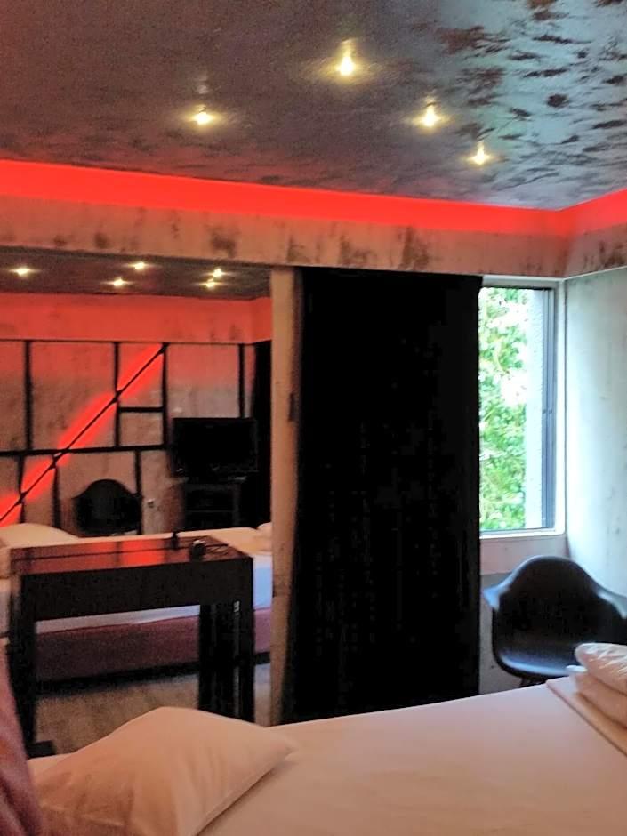 Queen Room Spa Bath